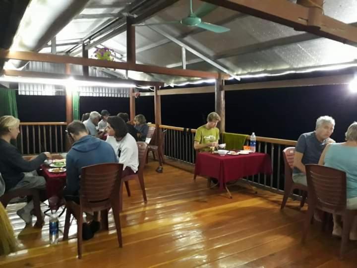 Tran Xuan Homestay Ba Be Village Dış mekan fotoğraf
